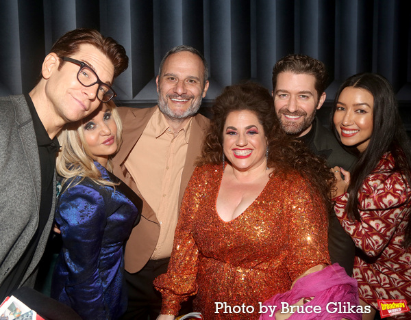 Photos: On the Red Carpet of SOME LIKE IT HOT Opening Night Image