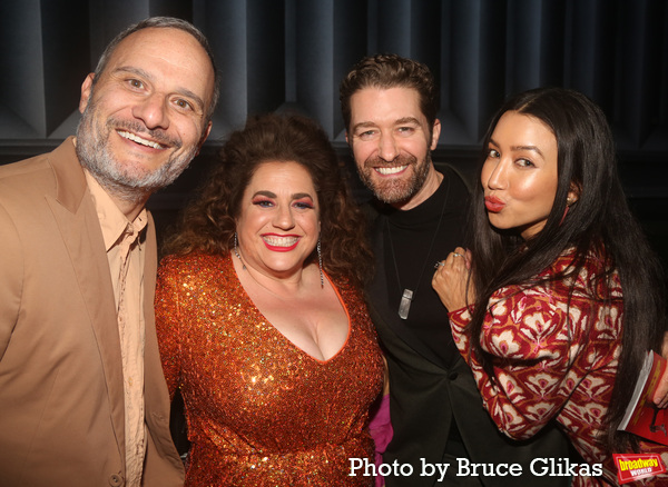 Photos: On the Red Carpet of SOME LIKE IT HOT Opening Night Image