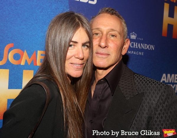 Photos: On the Red Carpet of SOME LIKE IT HOT Opening Night Image