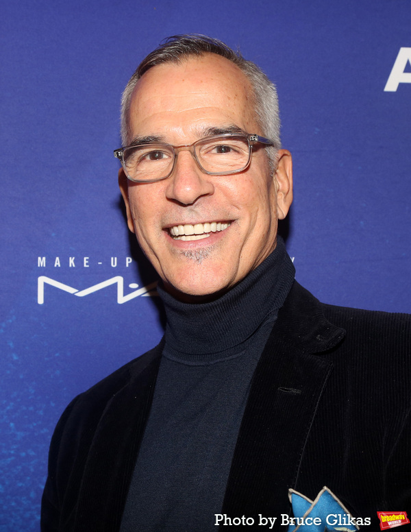 Photos: On the Red Carpet of SOME LIKE IT HOT Opening Night Image