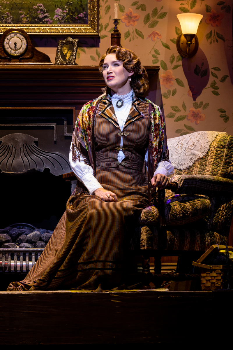 Review: MARY POPPINS Delights All With Its Timeless Tunes and Stunning Spectacle at Theatre Under The Stars Image