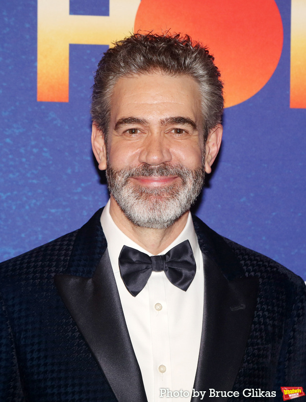 Photos: SOME LIKE IT HOT Cast Strikes a Pose on Opening Night Image