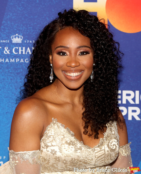 Photos: SOME LIKE IT HOT Cast Strikes a Pose on Opening Night Image