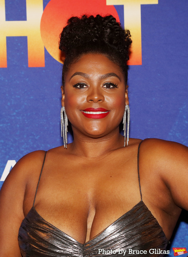 Photos: SOME LIKE IT HOT Cast Strikes a Pose on Opening Night Image