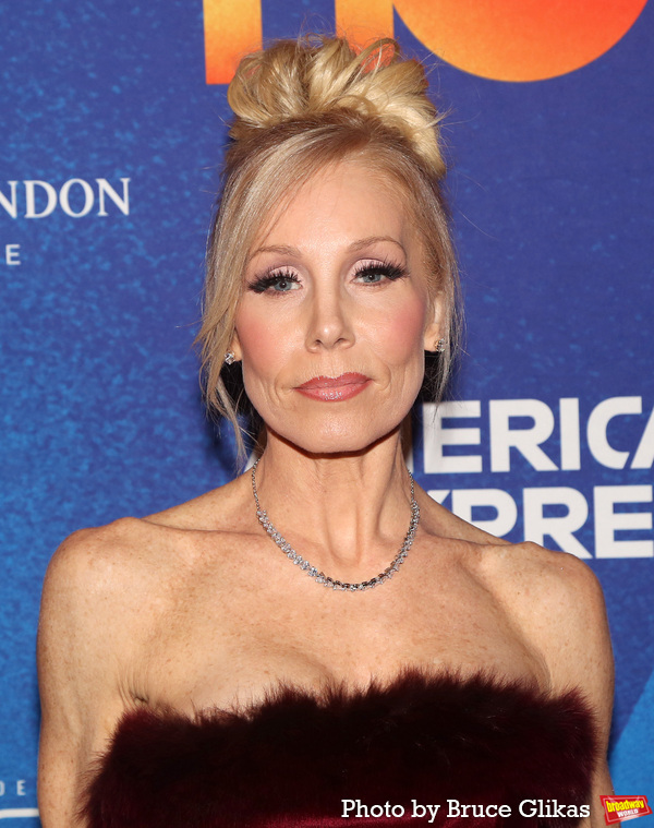 Photos: SOME LIKE IT HOT Cast Strikes a Pose on Opening Night Image