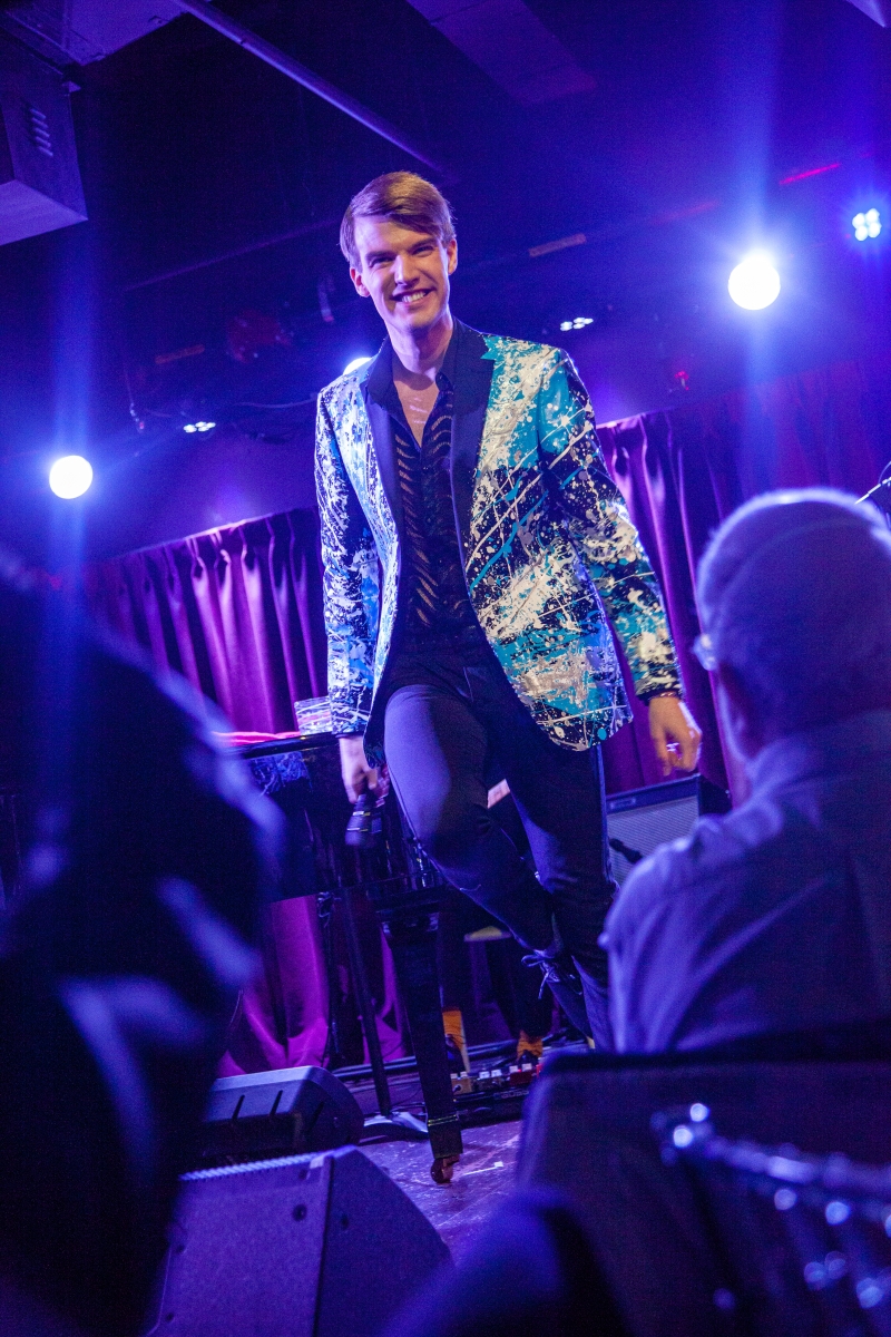 Review: Mark William Evokes Decades Of Show Business Artistry In TECHNICOLOR DREAMS at The Green Room 42 