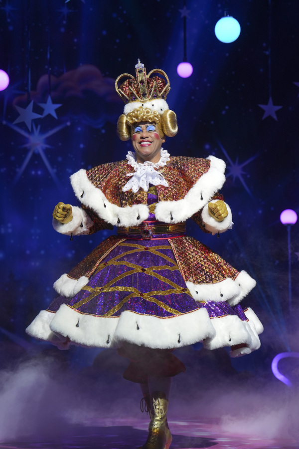 Photos: First Look at JACK AND THE BEANSTALK at the London Palladium Image