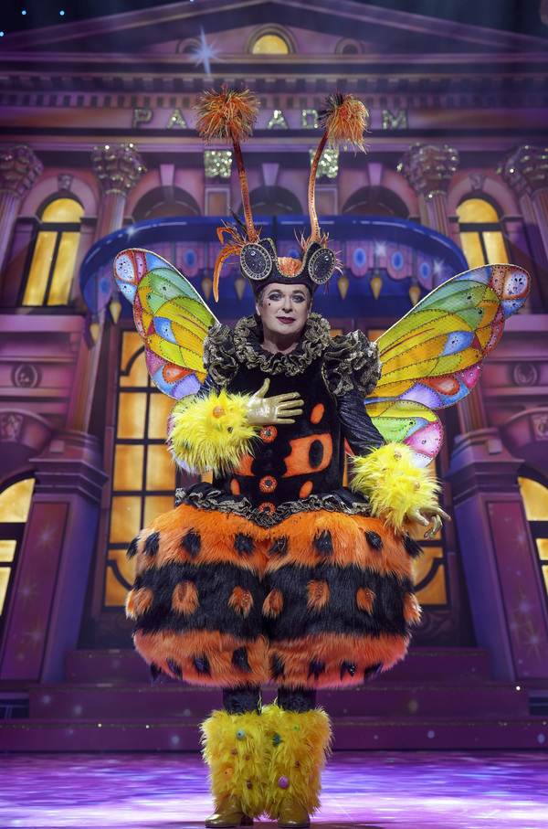 Photos: First Look at JACK AND THE BEANSTALK at the London Palladium Image