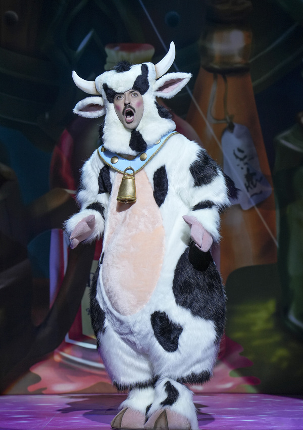 Photos: First Look at JACK AND THE BEANSTALK at the London Palladium Image