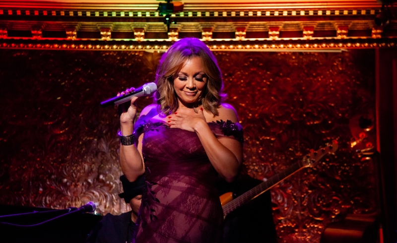 Review: Vanessa Williams Makes THE DIAMOND SERIES At 54 Below Shine Bright As The Biggest Star In The Sky Image