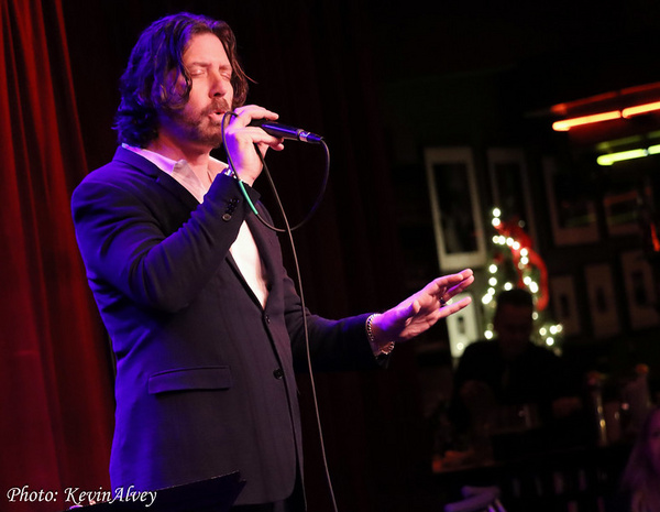 Photos: James Barbour Celebrates The Season At Birdland Image