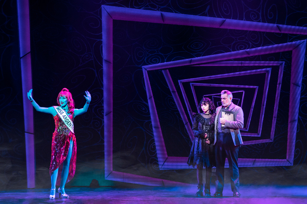 Exclusive: First Look at Justin Collette and the Cast of BEETLEJUICE on Tour Image