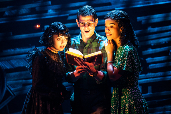 Exclusive: First Look at Justin Collette and the Cast of BEETLEJUICE on Tour Image