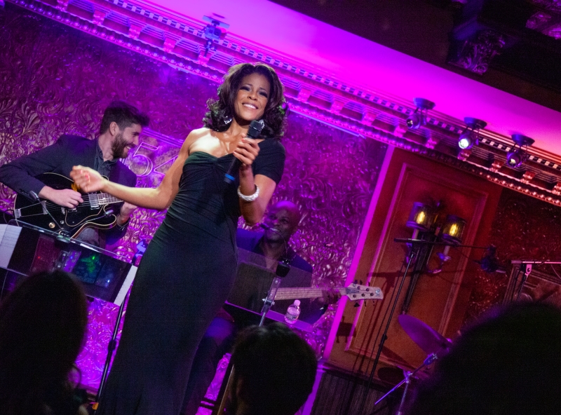 Review: Nicole Henry Brings Warmth And Wonder to 54 Below With WHEN I THINK OF HOME Image