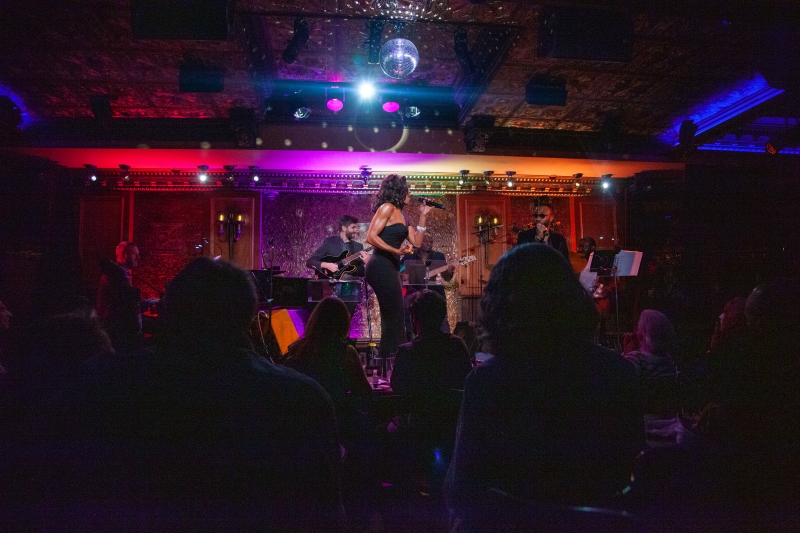 Review: Nicole Henry Brings Warmth And Wonder to 54 Below With WHEN I THINK OF HOME Image