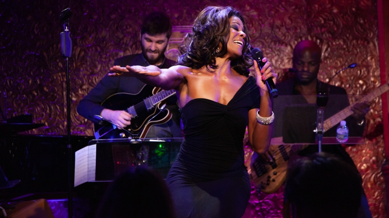 Review: Nicole Henry Brings Warmth And Wonder to 54 Below With WHEN I THINK OF HOME Image