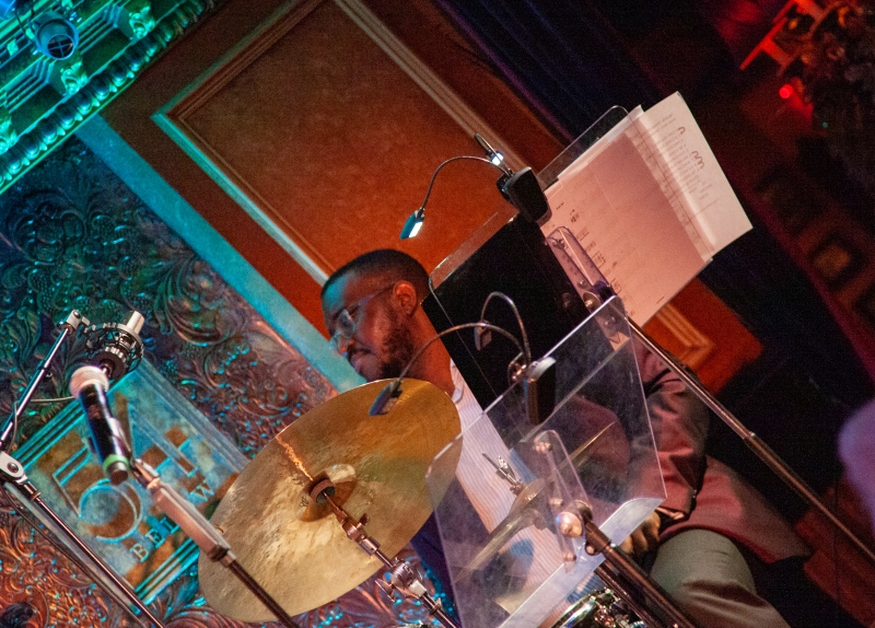 Review: Nicole Henry Brings Warmth And Wonder to 54 Below With WHEN I THINK OF HOME Image