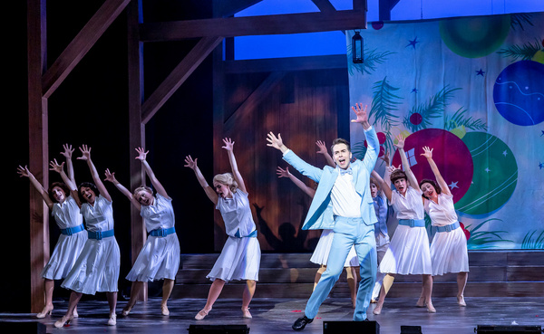 Photos: First Look At Music Theater Works' IRVING BERLIN'S WHITE CHRISTMAS Opens Tonight At The North Shore Center Image