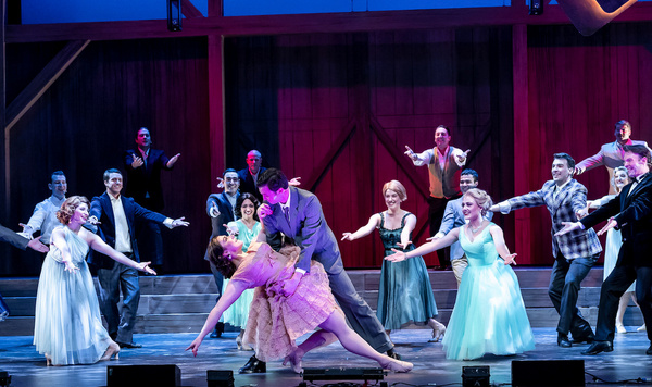 Photos: First Look At Music Theater Works' IRVING BERLIN'S WHITE CHRISTMAS Opens Tonight At The North Shore Center Image
