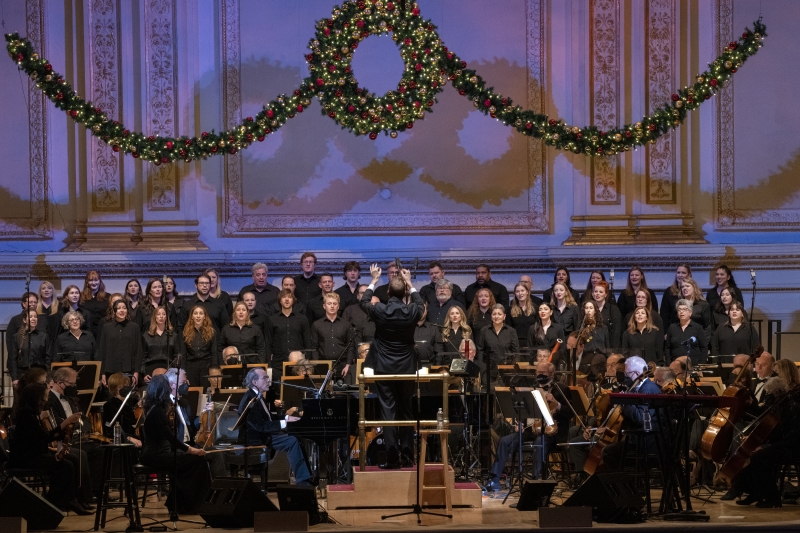 Review: Pop Star Pops To The Pops - Ingrid Michaelson & The New York Pops Pop Some Holiday Cheer With ROCKIN' AROUND THE XMAS TREE at Carnegie Hall Image