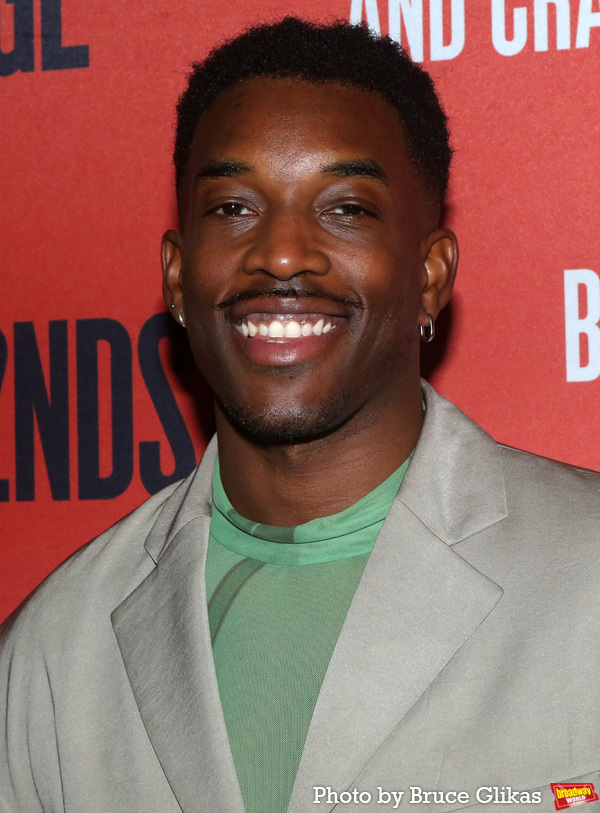Photos: Go Inside BETWEEN RIVERSIDE AND CRAZY Opening Night Image
