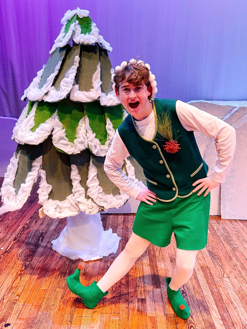 Review: RUDOLPH THE RED-NOSED REINDEER JR at Red Curtain Theatre 