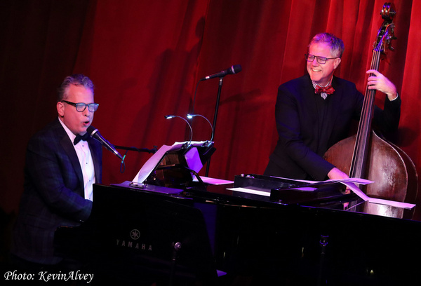 Photos: A SWINGING BIRDLAND CHRISTMAS Begins 13th Annual Run Image