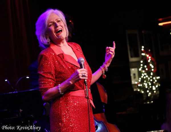 Photos: Karen Mason Celebrates CHRISTMAS! CHRISTMAS! CHRISTMAS! At Birdland Image