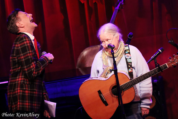 Photos: Jim Caruso's Cast Party is a Holiday Hullabaloo at Birdland Image
