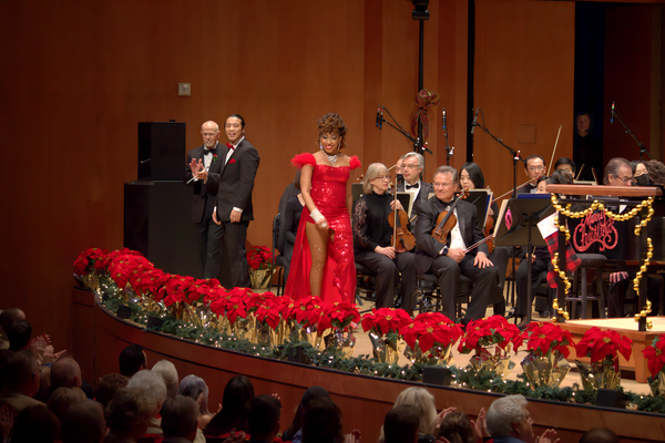 Photos: Broadway & Opera Star N'Kenge Dazzles With Houston Symphony In A VERY MERRY POPS Image