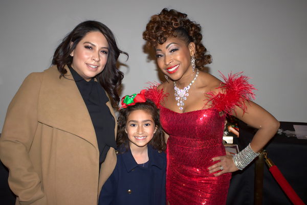 Photos: Broadway & Opera Star N'Kenge Dazzles With Houston Symphony In A VERY MERRY POPS Image