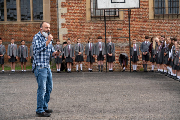 Photos: Go Behind the Scenes of MATILDA THE MUSICAL on Netflix Image