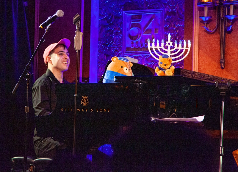 Review: Annual 54 CELEBRATES HANUKKAH Concert Plays 54 Below  Image