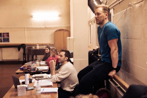 Photos: Go Inside Rehearsals for DIRTY DANCING in the West End Image