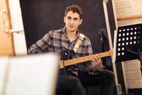 Photos: Go Inside Rehearsals for DIRTY DANCING in the West End Image