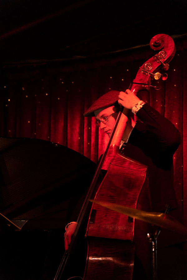 Photos: Go Inside A VERY HARRIS CHRISTMAS at Don't Tell Mama Image