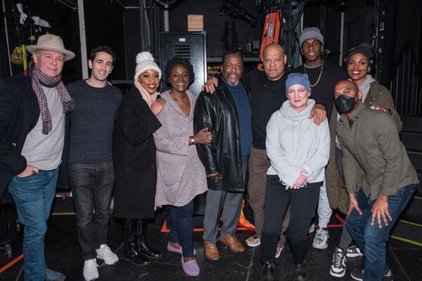 Laurence Fishburne with Cast of Death of a Salesman Photo