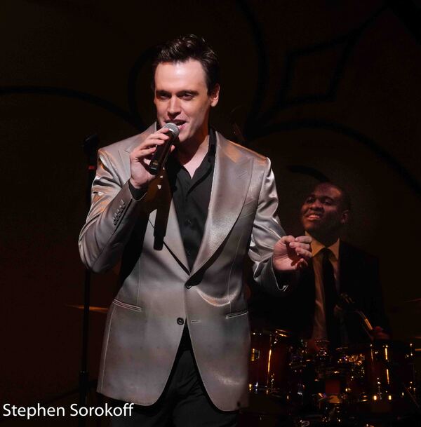 Photos: Erich Bergen Rings in the New Year at the Wick Theatre 
