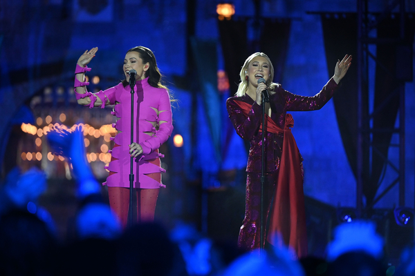 Photos: Ben Platt, Billy Porter & More Celebrate 2023 on NEW YEAR'S ROCKIN' EVE Image
