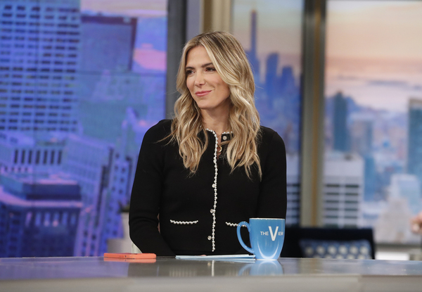 Photos: THE VIEW Co-Hosts Reunite to Honor Barbara Walters Image