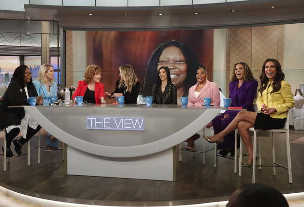 Photos: THE VIEW Co-Hosts Reunite to Honor Barbara Walters Image