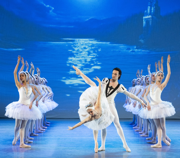 Photos: First Look at SWAN LAKE & THE NUTCRACKER From the Varna International Ballet's Debut UK Tour 