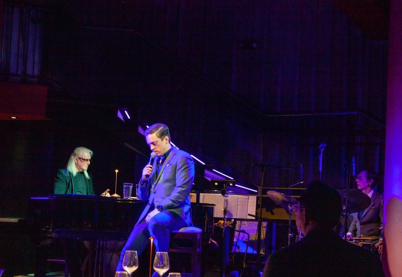 Review: Ben Jones Thinks It & We Know It In BEN JONES I THINK I'M IN LOVE at Chelsea Table + Stage Image