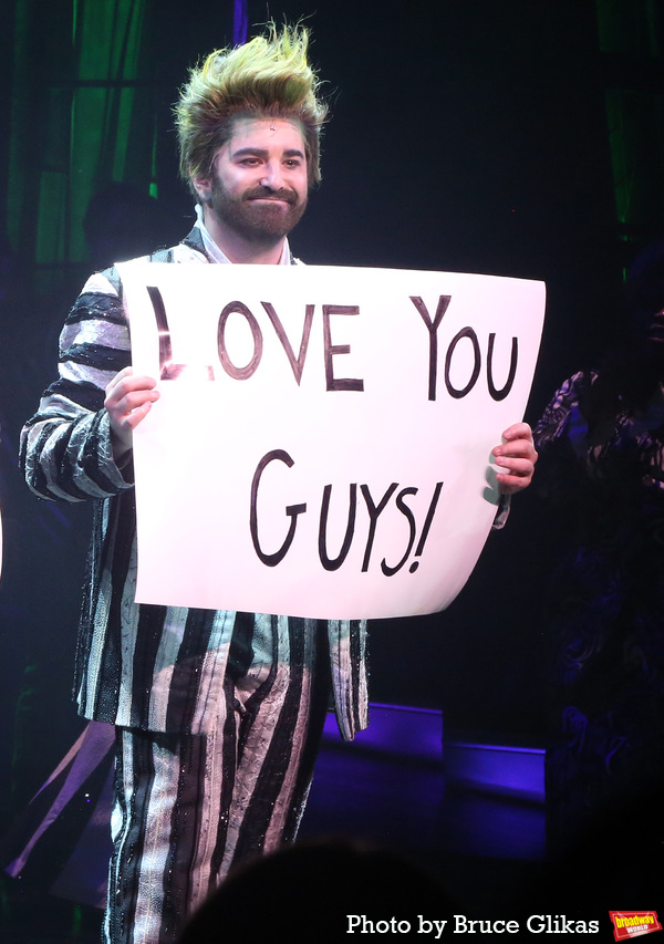 Photos: The Cast of BEETLEJUICE Take Their Closing Night Curtain Call Image