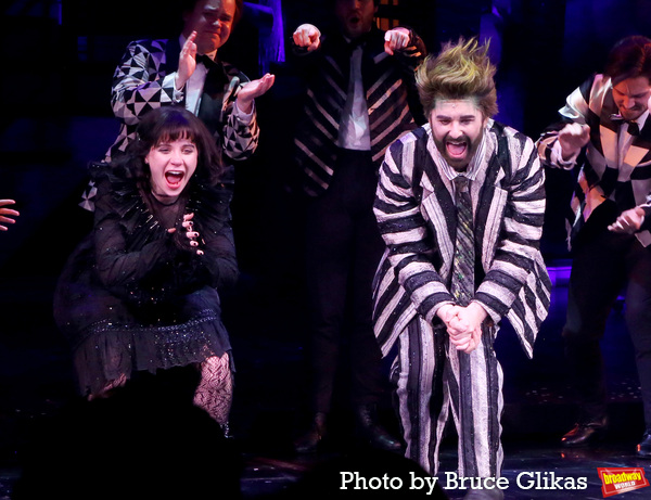 Photos: The Cast of BEETLEJUICE Take Their Closing Night Curtain Call Image