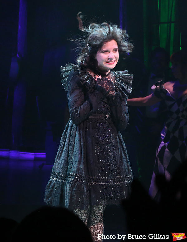 Photos: The Cast of BEETLEJUICE Take Their Closing Night Curtain Call Image