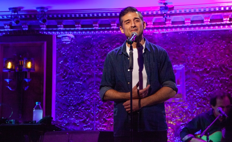 Photos: TONY YAZBECK Is Poetry In Motion At 54 Below  Image