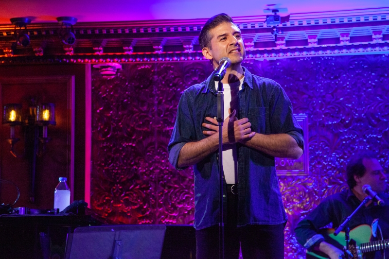 Photos: TONY YAZBECK Is Poetry In Motion At 54 Below  Image