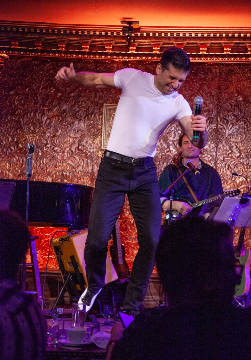 Photos: TONY YAZBECK Is Poetry In Motion At 54 Below  Image