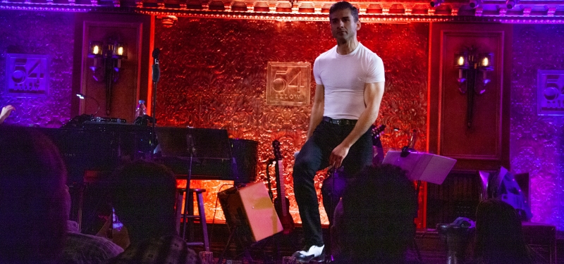 Photos: TONY YAZBECK Is Poetry In Motion At 54 Below  Image